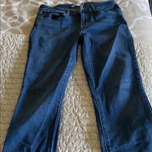 Levi mid-rise skinny jeans